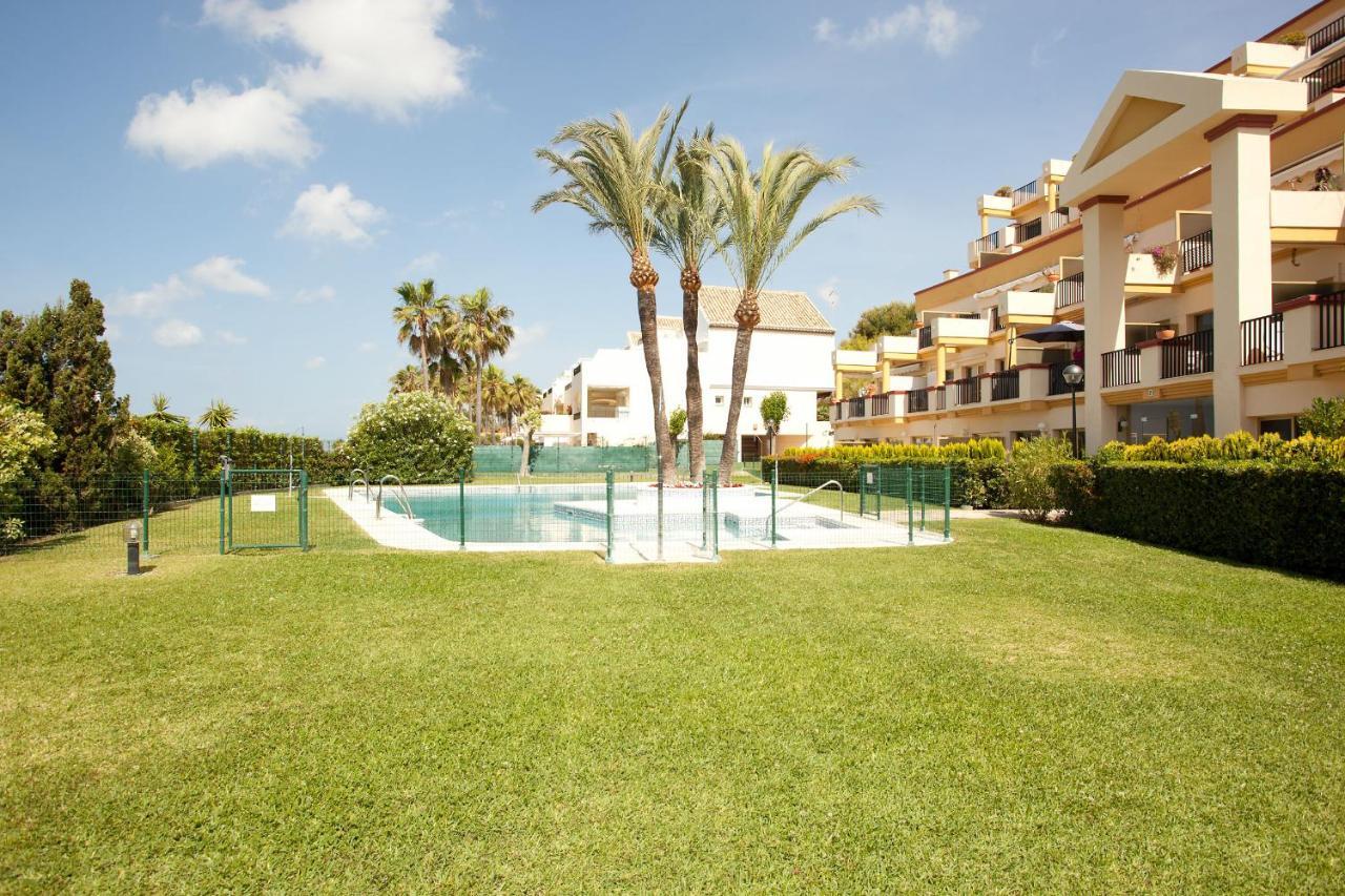 Romana Playa Studio With Sea View Lägenhet Marbella Exteriör bild