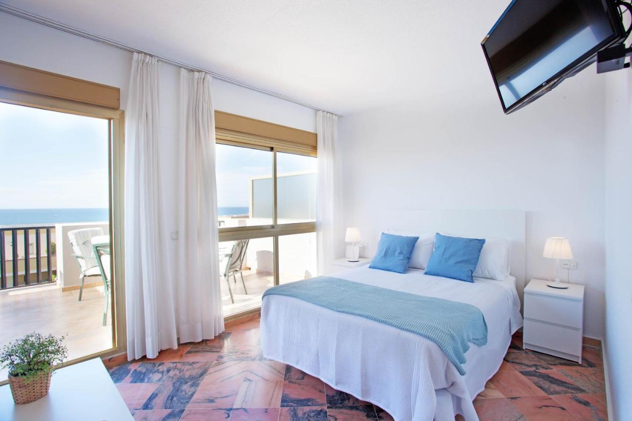Romana Playa Studio With Sea View Lägenhet Marbella Exteriör bild